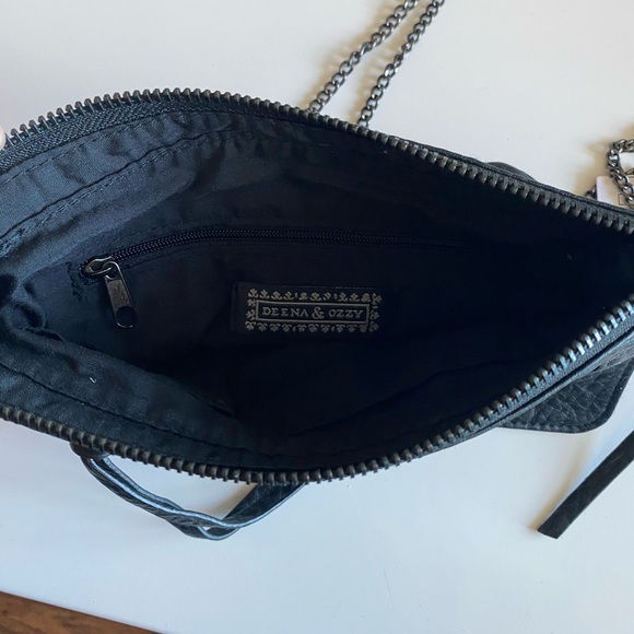 Deena & Ozzy black crossbody purse vegan leather - Picture 5 of 7